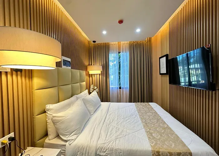 Perc Hotel Pinamungahan